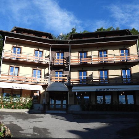 Albergo Rusen Borno Exteriér fotografie